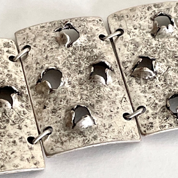 Vintage Artisan Handmade Hammered Silver Metal Cuff Bracelet - Picture 12 of 17